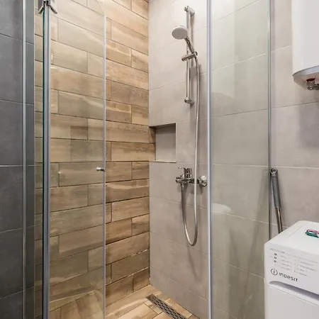 1-bedroom Flat In Azur Premium וארנה