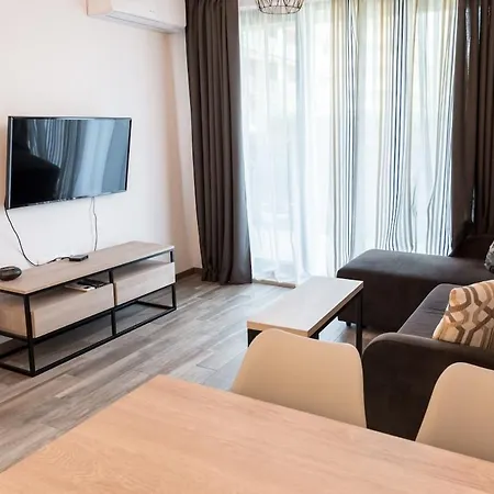 1-bedroom Flat In Azur Premium *
